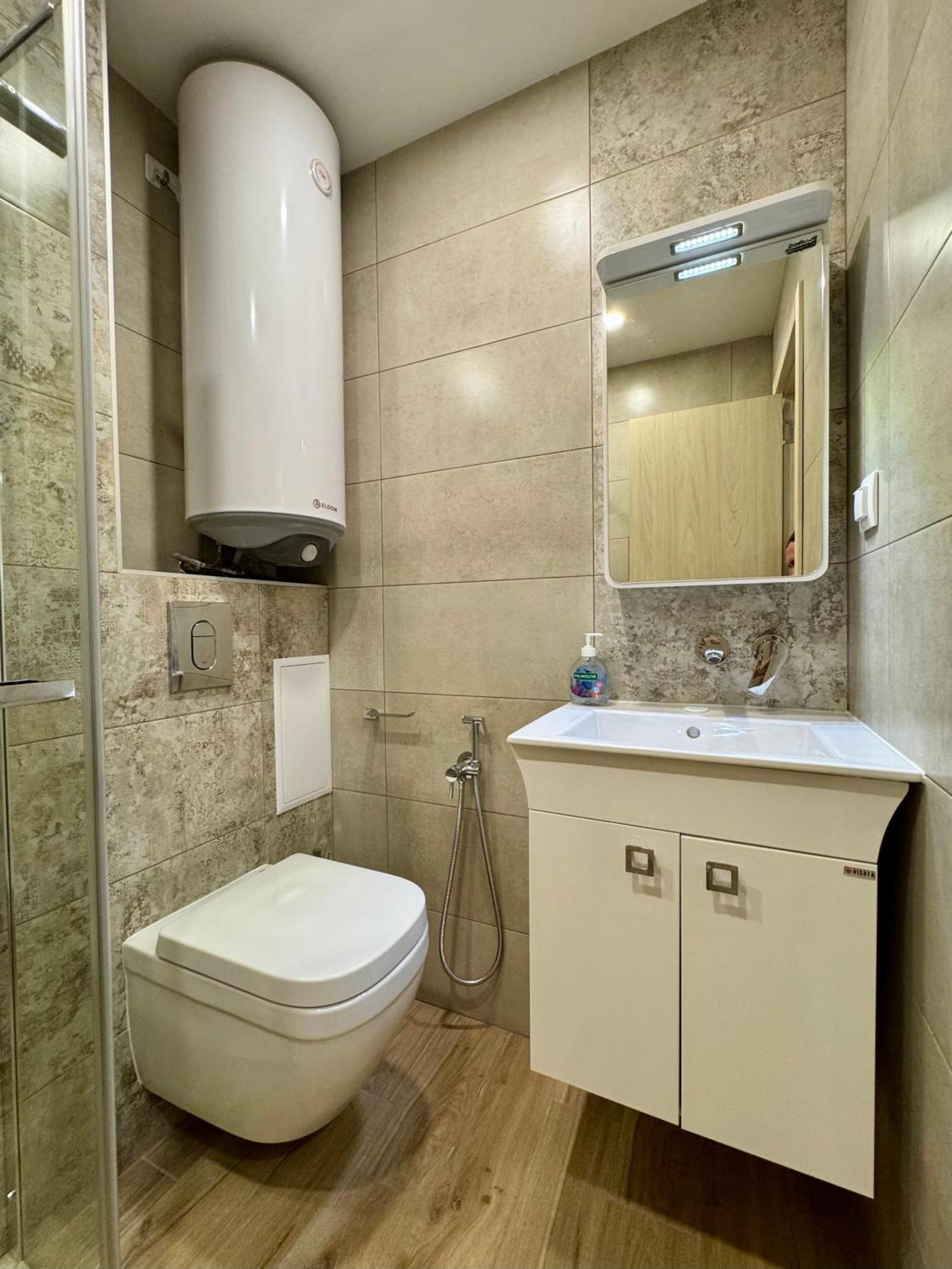 Parkview Luxury In City Center 8 Велико Търново Екстериор снимка