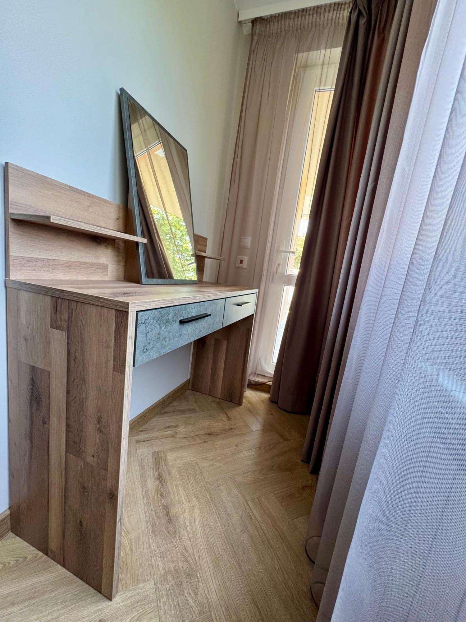 Parkview Luxury In City Center 8 Велико Търново Екстериор снимка