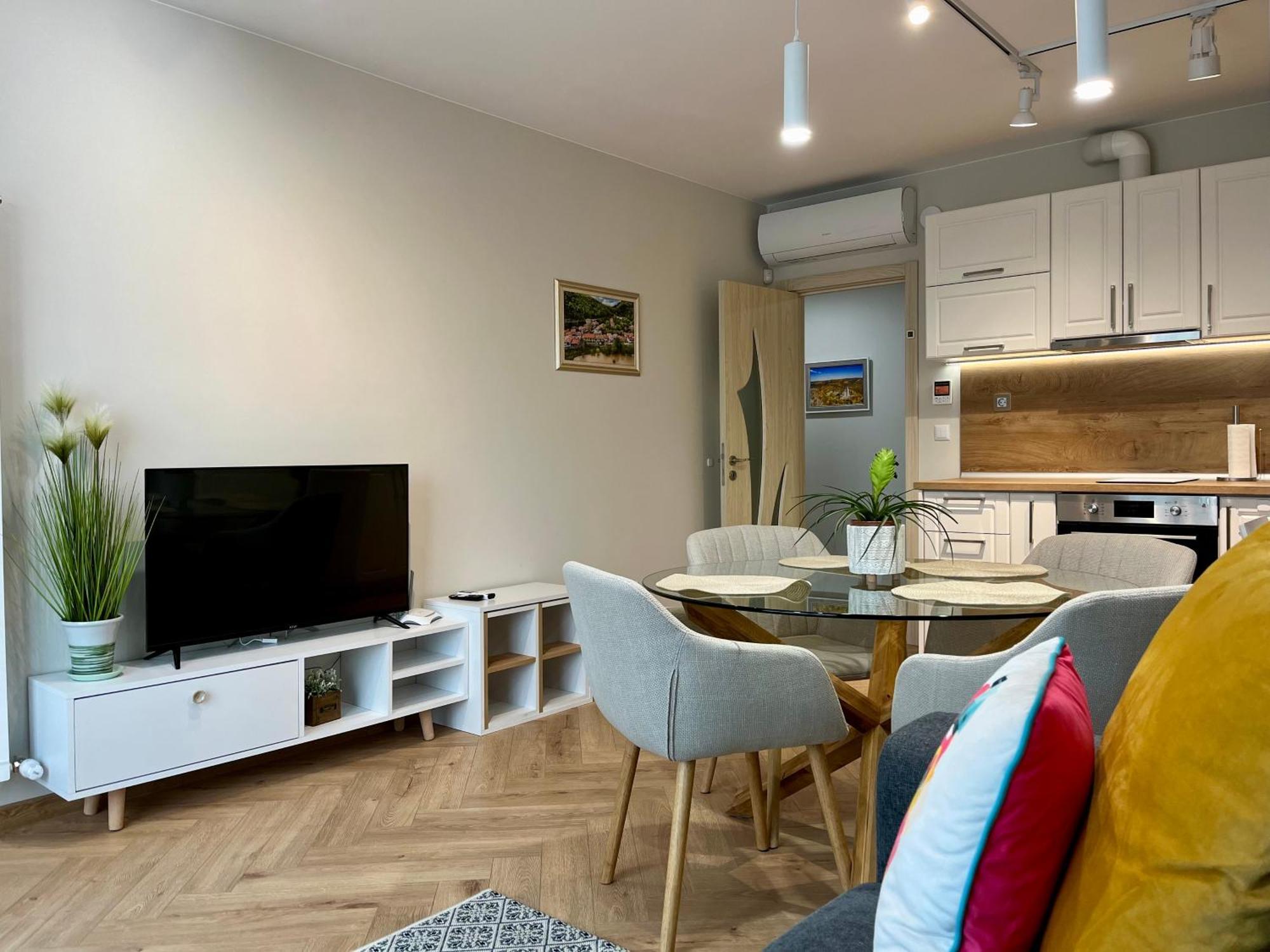 Parkview Luxury In City Center 8 Велико Търново Екстериор снимка