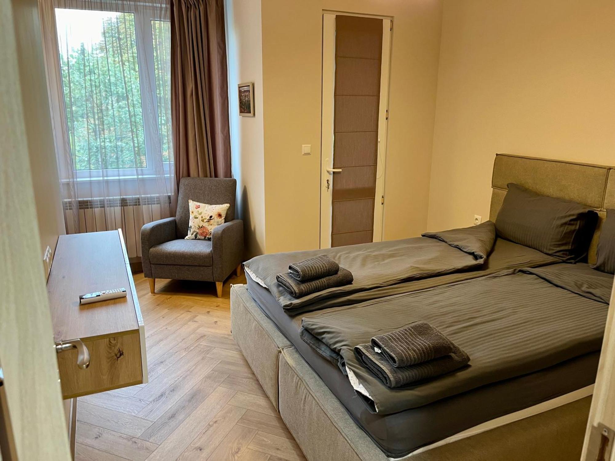 Parkview Luxury In City Center 8 Велико Търново Екстериор снимка