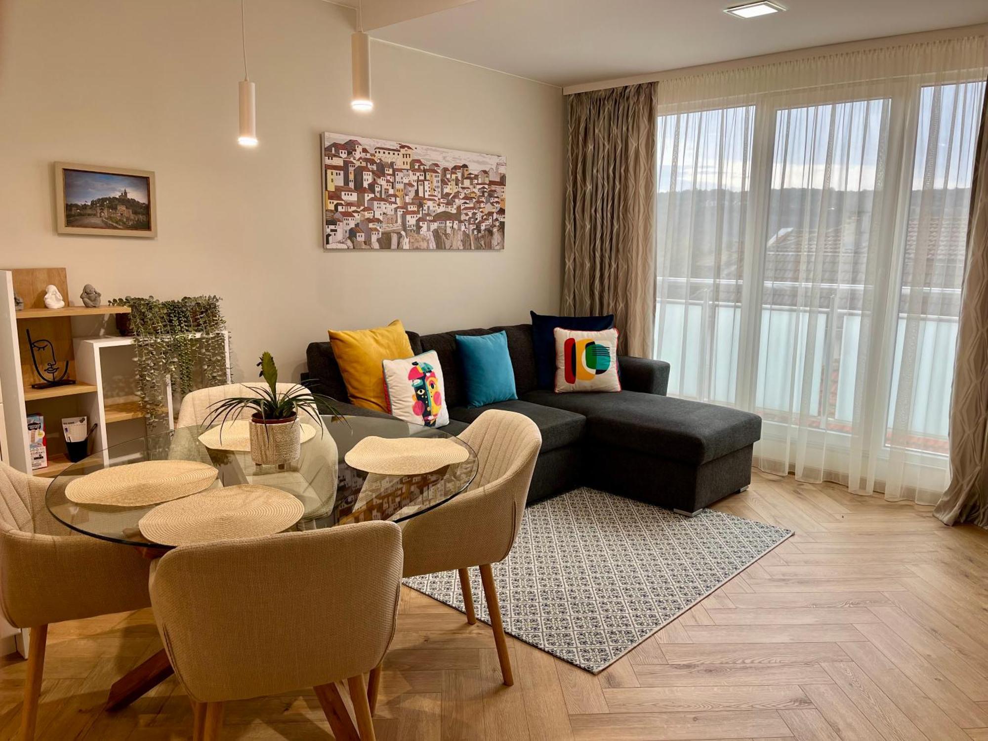 Parkview Luxury In City Center 8 Велико Търново Екстериор снимка