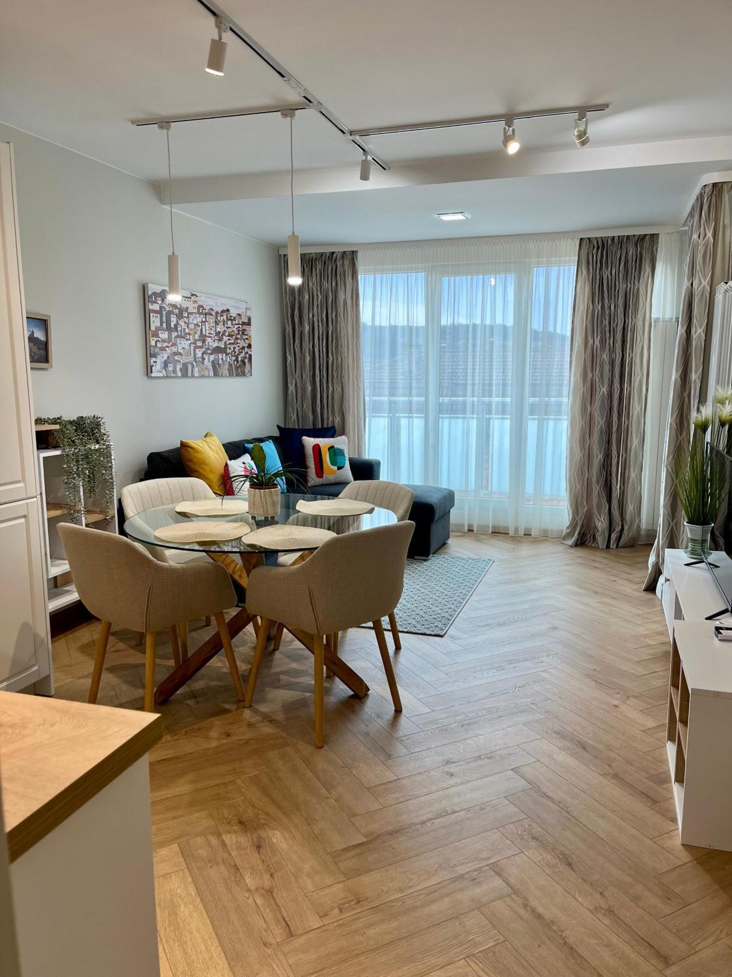 Parkview Luxury In City Center 8 Велико Търново Екстериор снимка